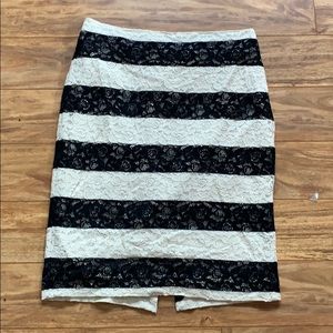 Striped Lace Pencil Skirt